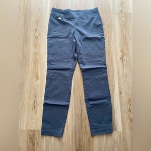 Alfani Women’s Size 10 Tummy-Control Pull-On Skinny Pants, Medium Gray.